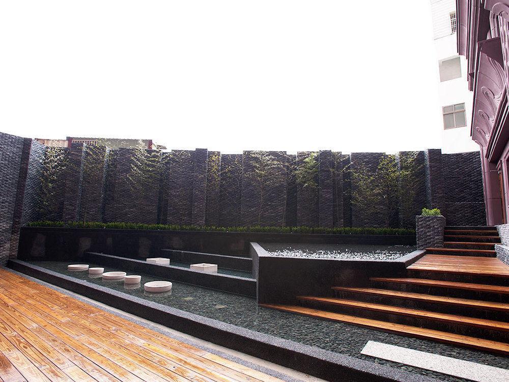 Hiyeshotel勤天商旅-花蓮館 Hualien stad Exteriör bild
