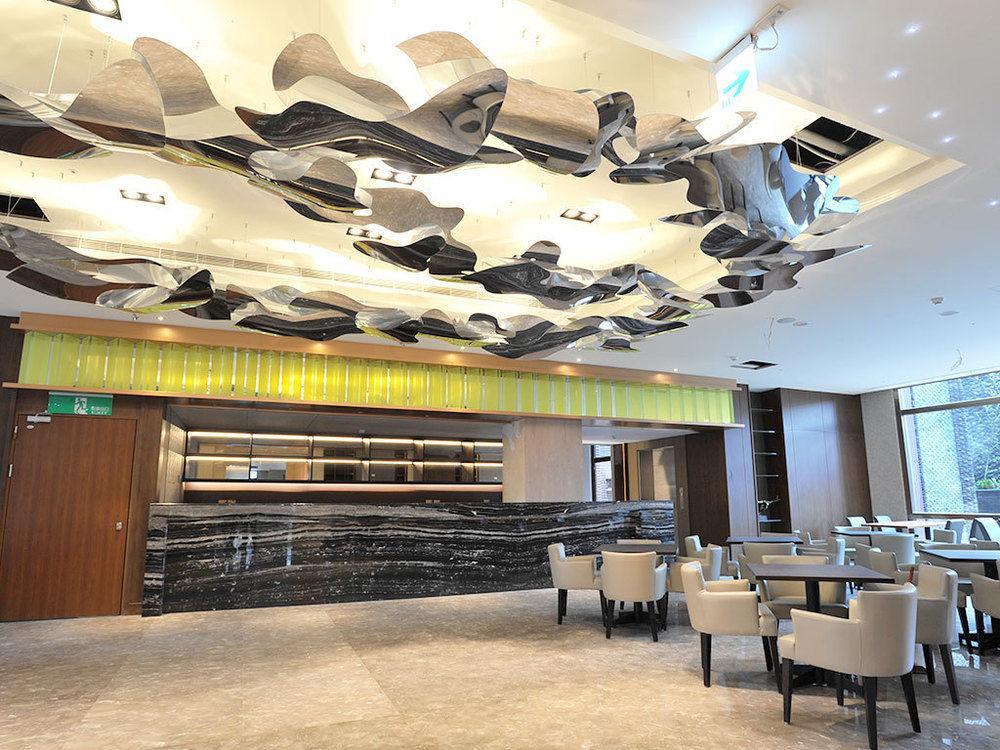 Hiyeshotel勤天商旅-花蓮館 Hualien stad Exteriör bild